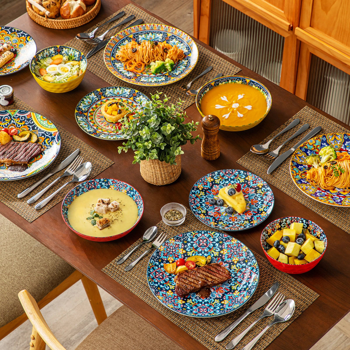 MALACASA Ceramic Dinnerware Set With Plates And Bowls For Home Dining