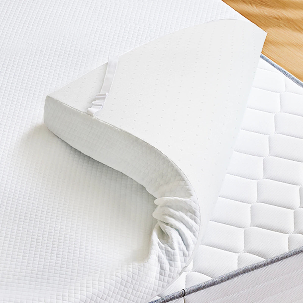 JHK Gel Memory Foam Mattress Topper With Cooling Cover