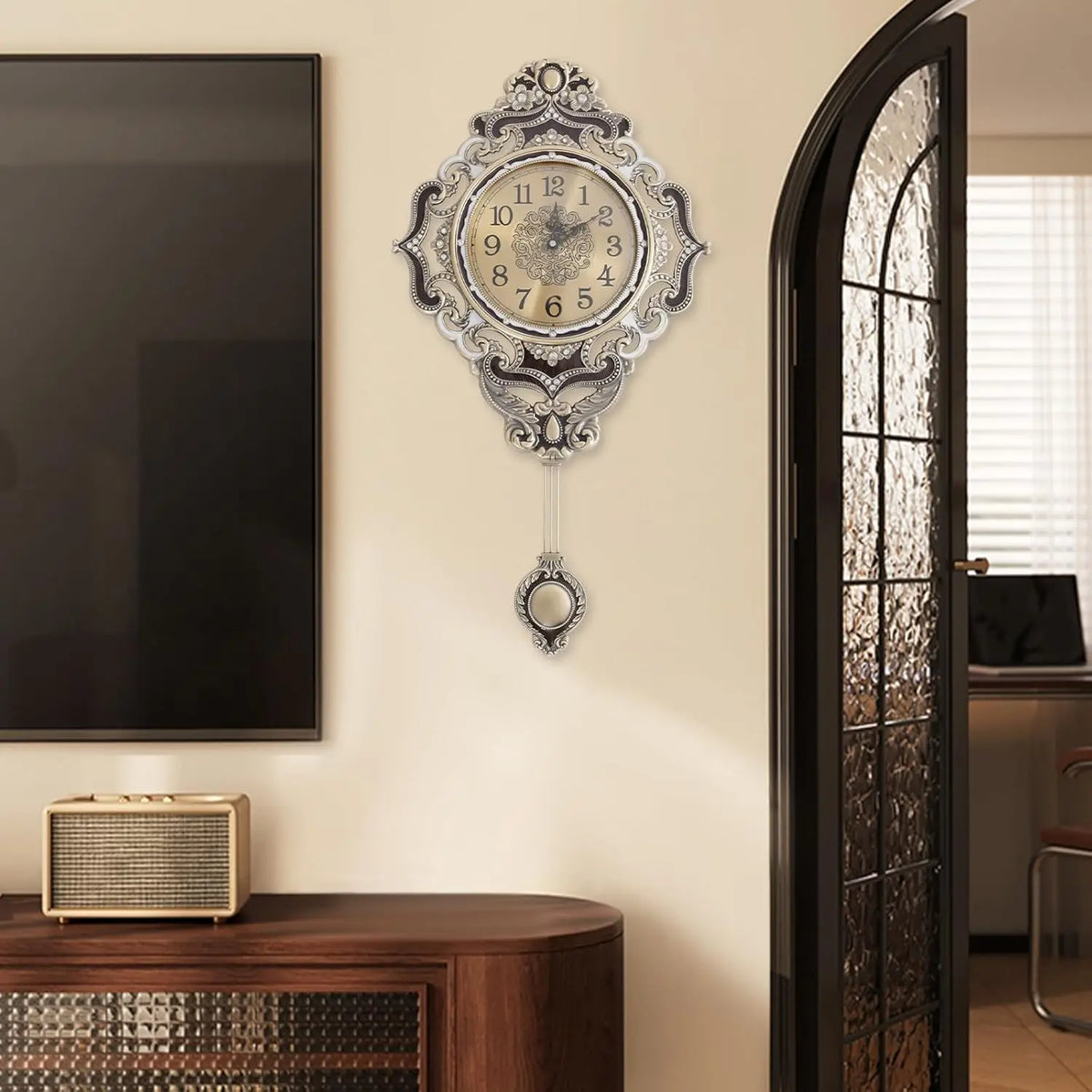 European Style Metal Wall Clock Featuring Quiet Swinging Pendulum