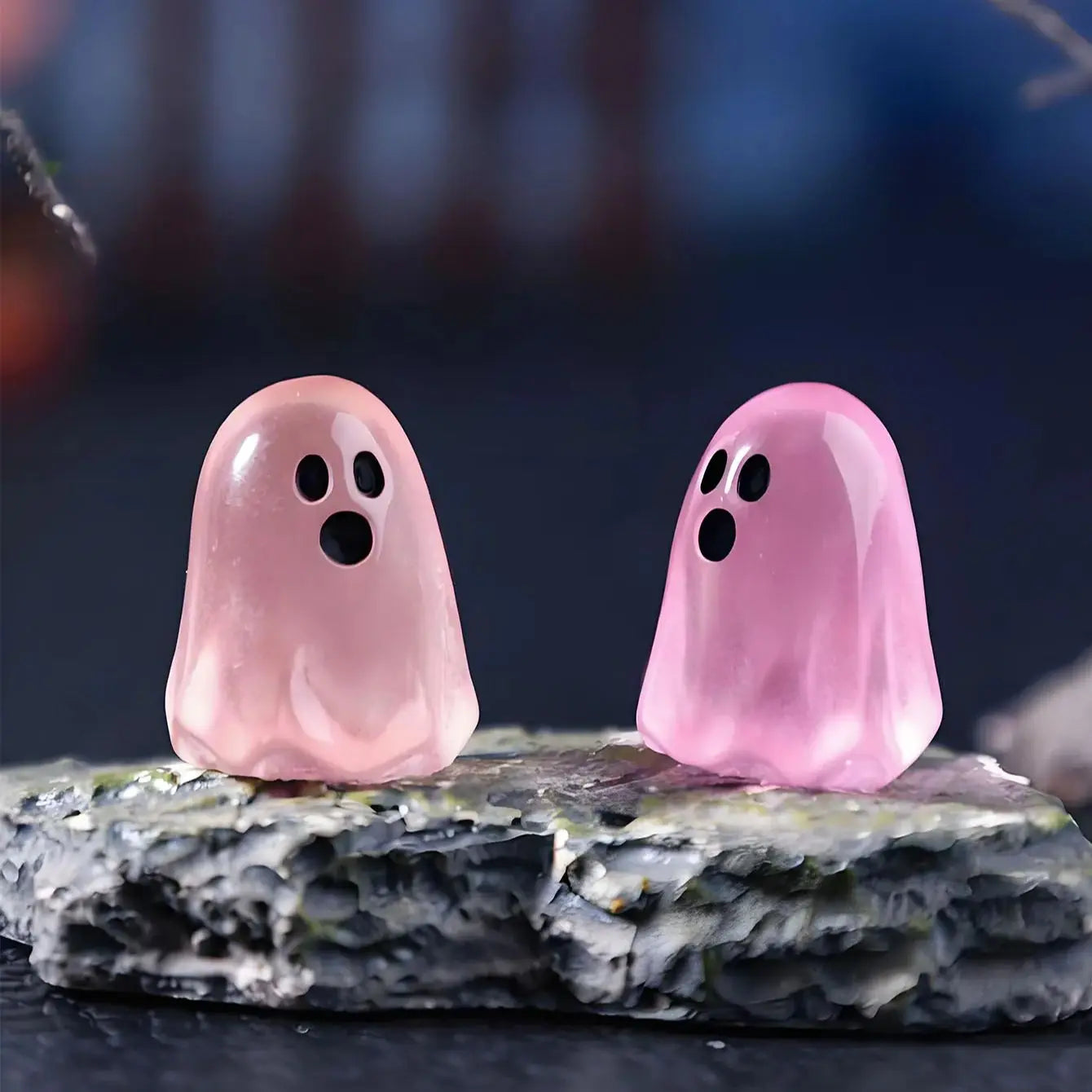 Luminous Resin Ghost Miniature Figures For Halloween Decoration Ornaments