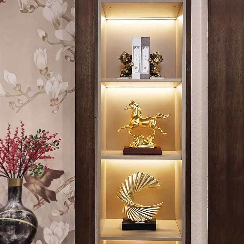 Light luxury high-end office desktop horse decoration living room housewarming opening gift wine cabinet study decoration